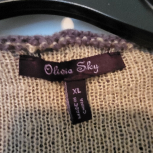 Soft and warm wrap like coat with hood - Picture 7 of 7